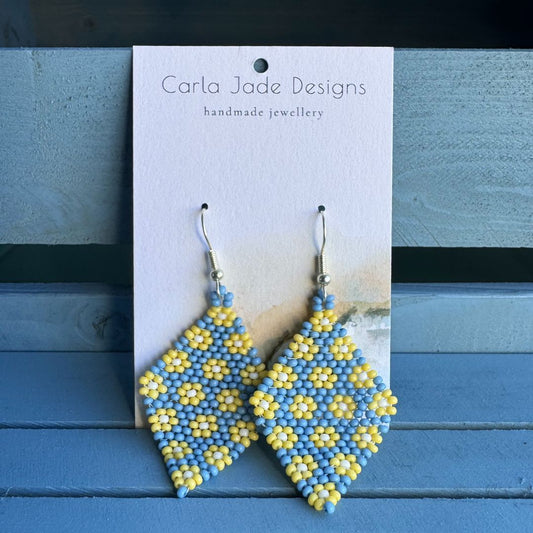 Flower Diamond - Blue, Yellow & White