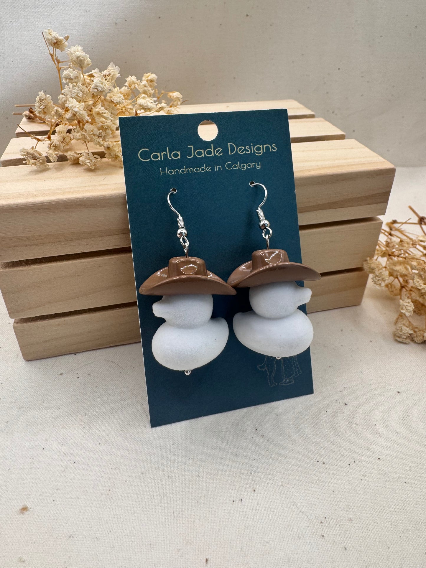 Howdy Duck Earrings - Flocked - Brown & White