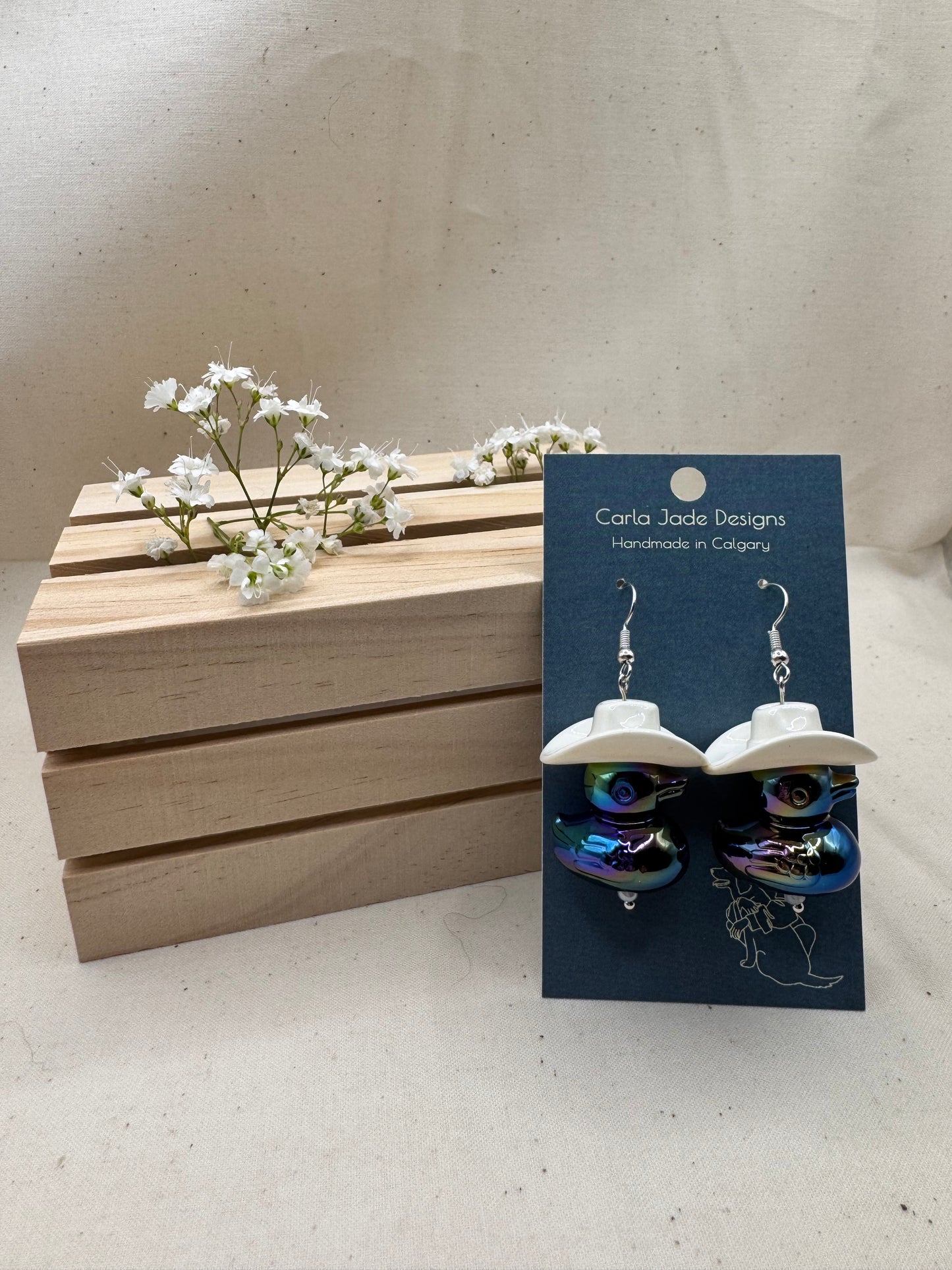 Howdy Duck Earrings - White & Black