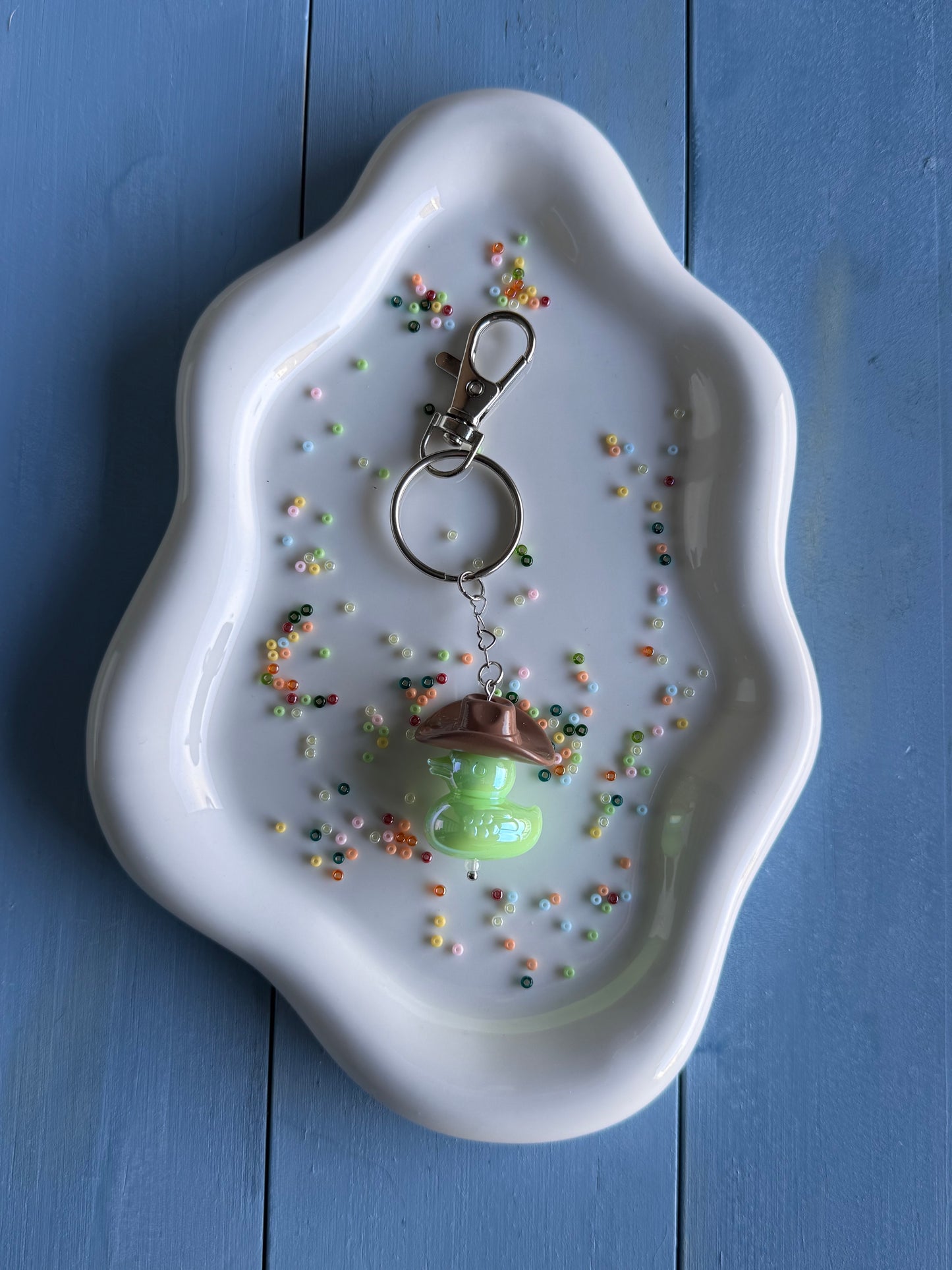 Howdy Duck - Key Ring - Brown and Green