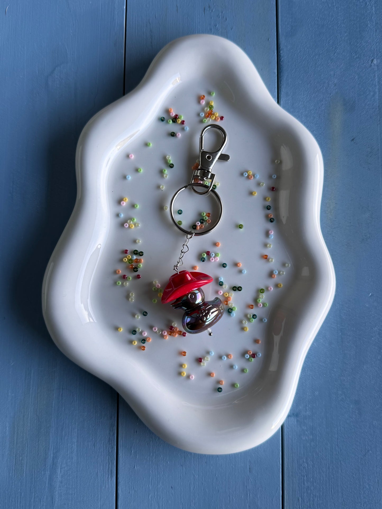 Howdy Duck - Key Ring - Red & Brown