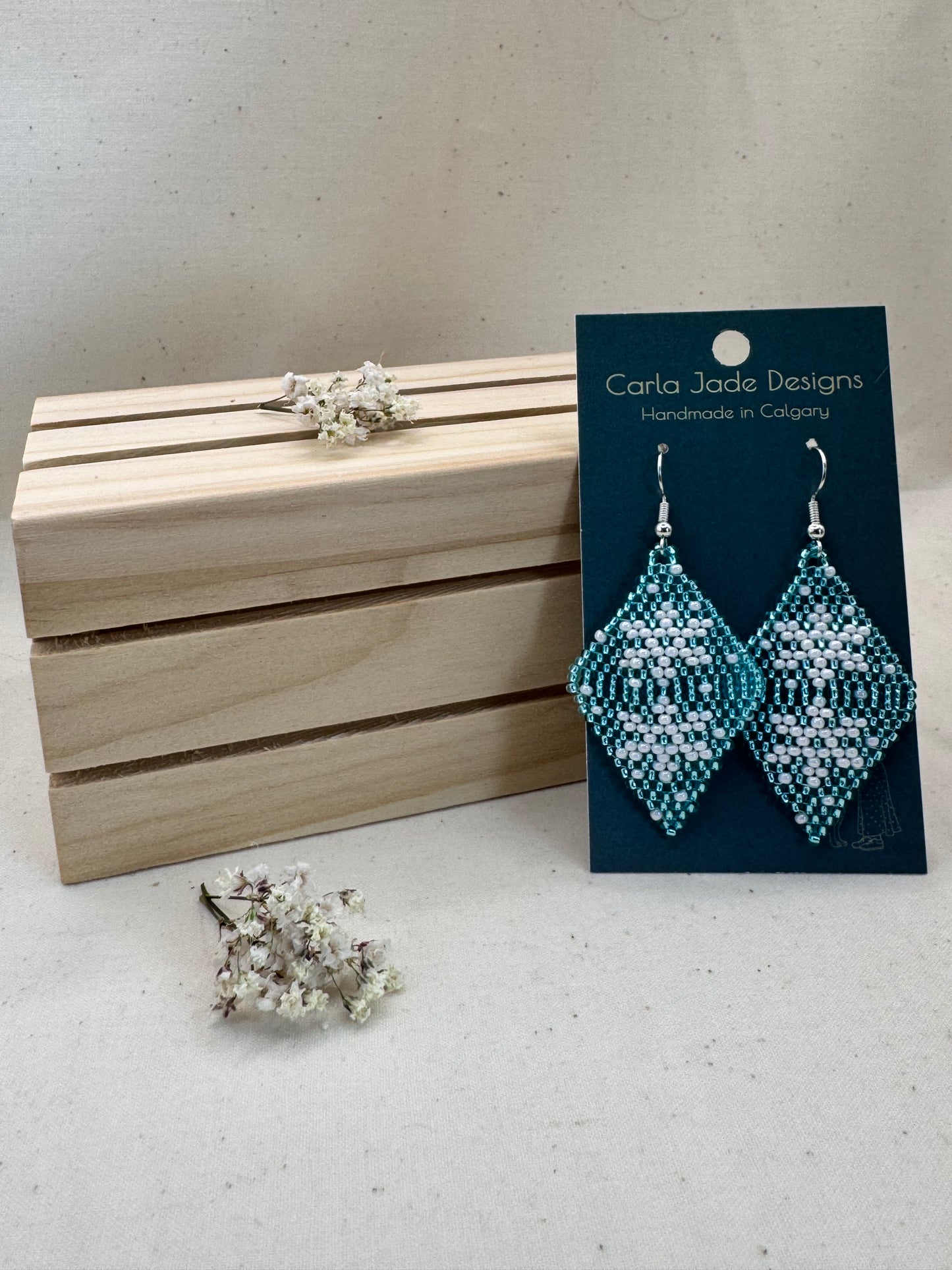 Snowflake Earrings - S Green & White