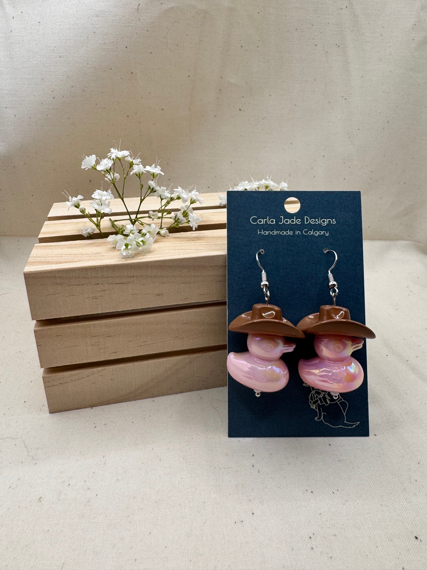 Howdy Duck Earrings - Brown & Pink