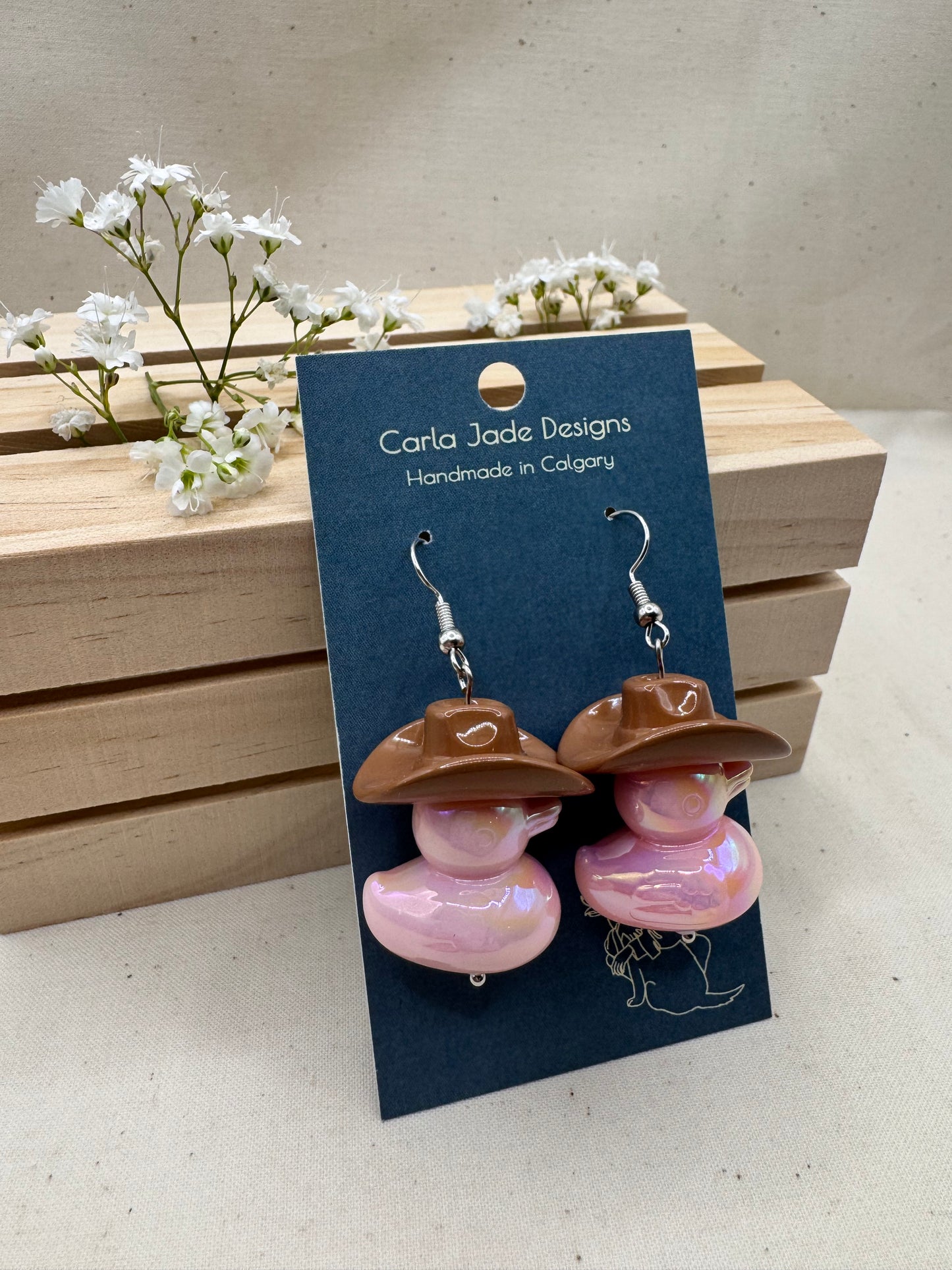 Howdy Duck Earrings - Brown & Pink
