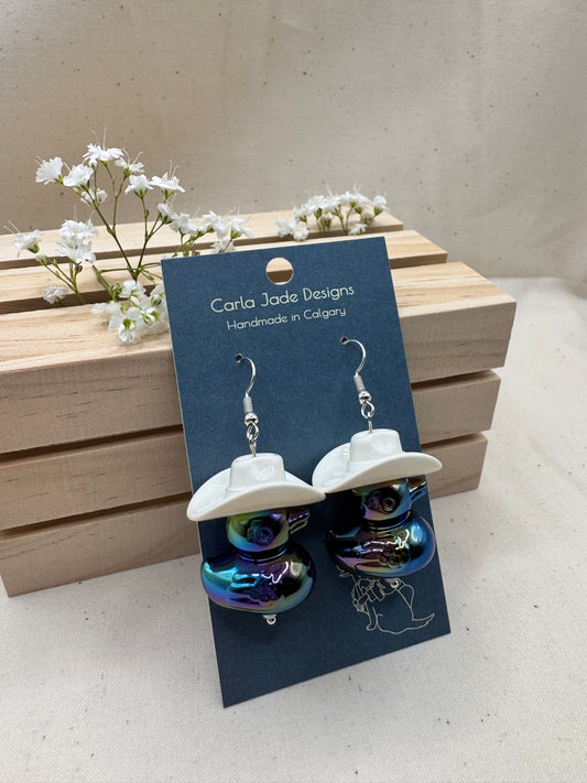 Howdy Duck Earrings - White & Black