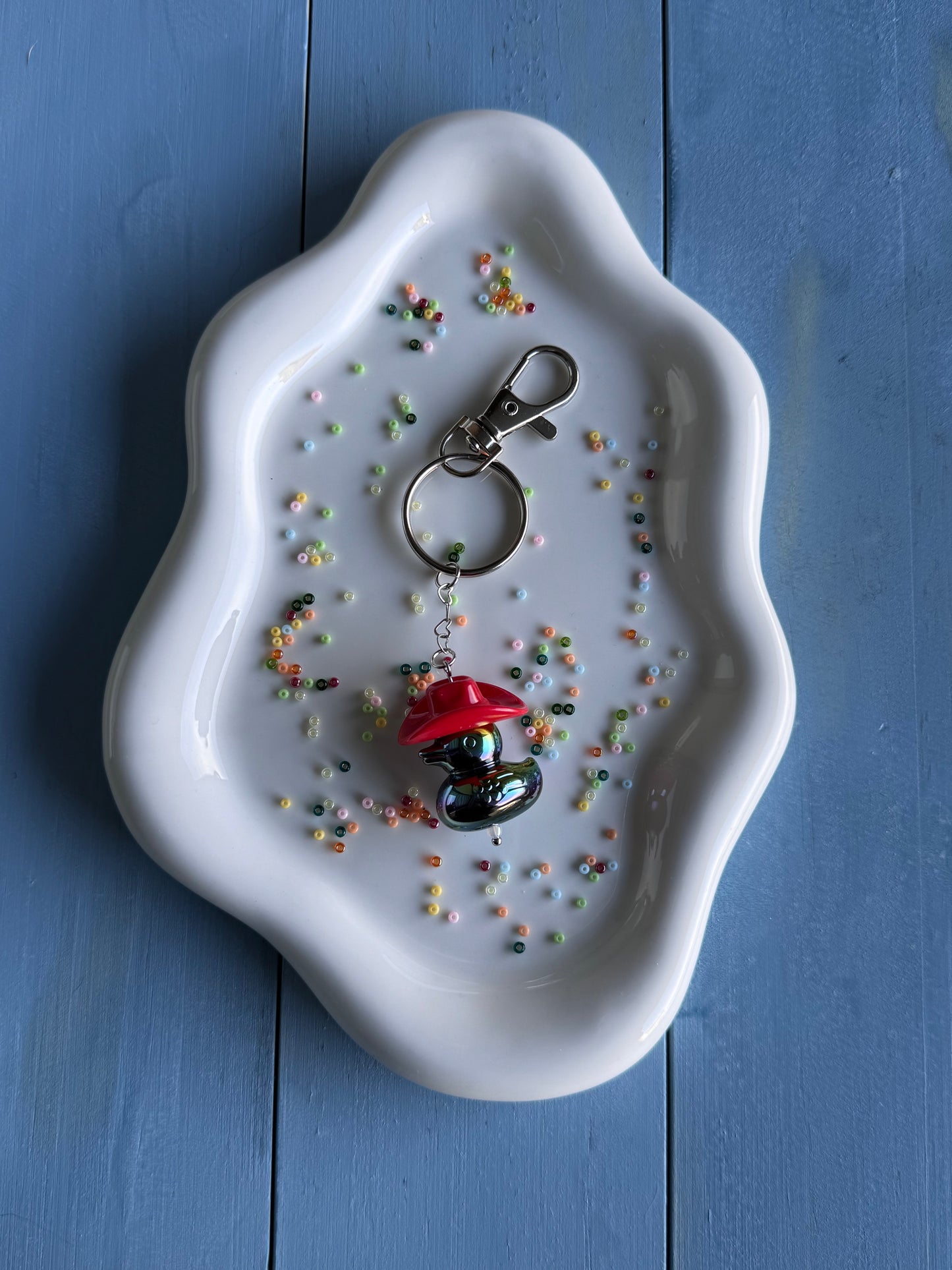 Howdy Duck - Key Ring - Red & Black