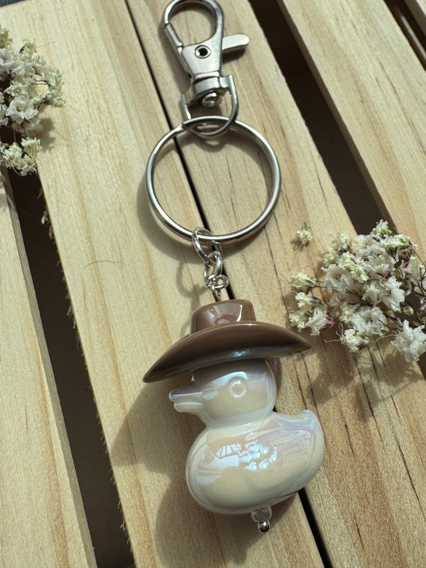 Howdy Duck - Key Ring - Brown & White