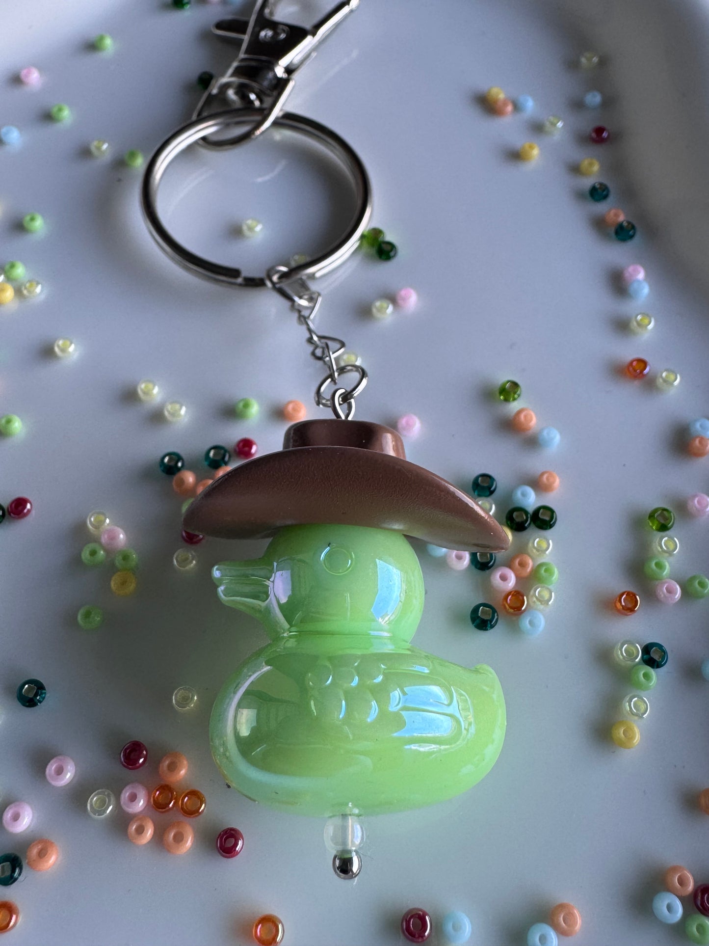 Howdy Duck - Key Ring - Brown and Green