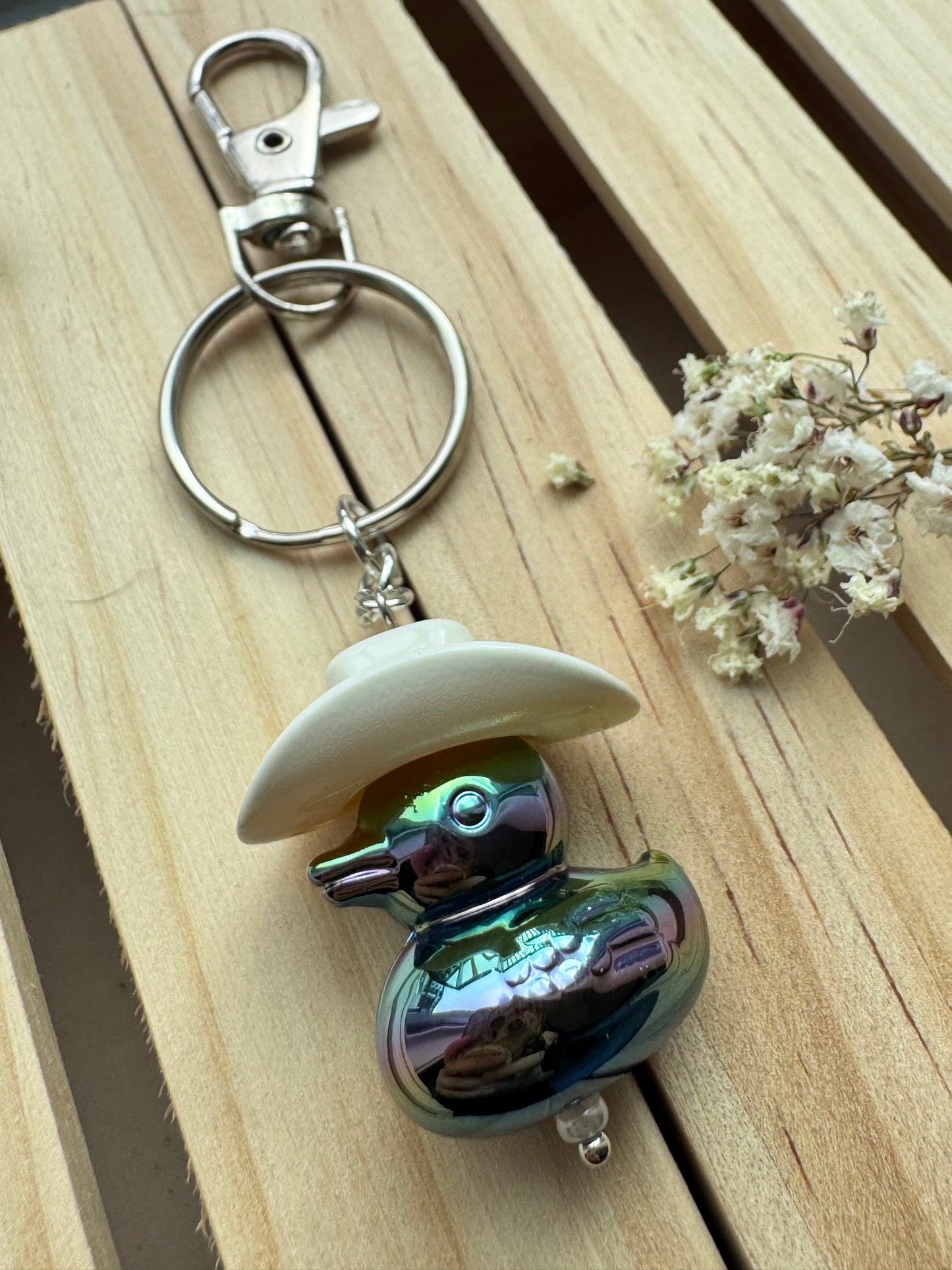 Howdy Duck - Key Ring - White & Black