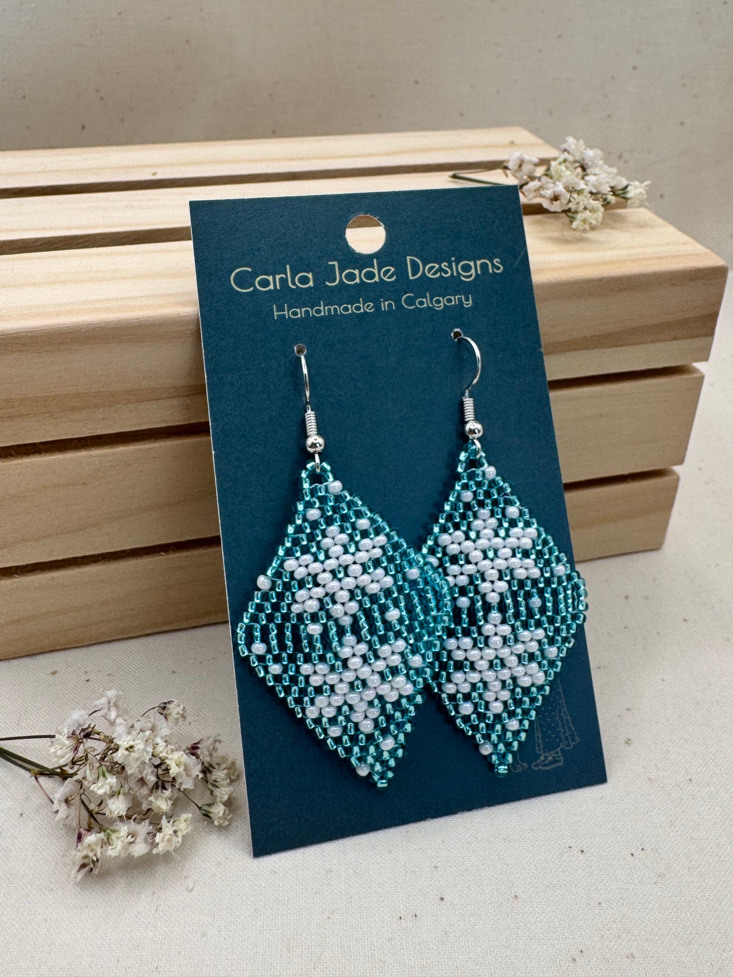Snowflake Earrings - S Green & White
